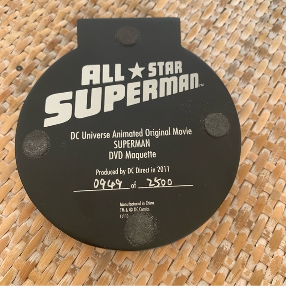 DC Comics Direct All-Star Superman DVD Maquette Statue - Picture 9 of 15